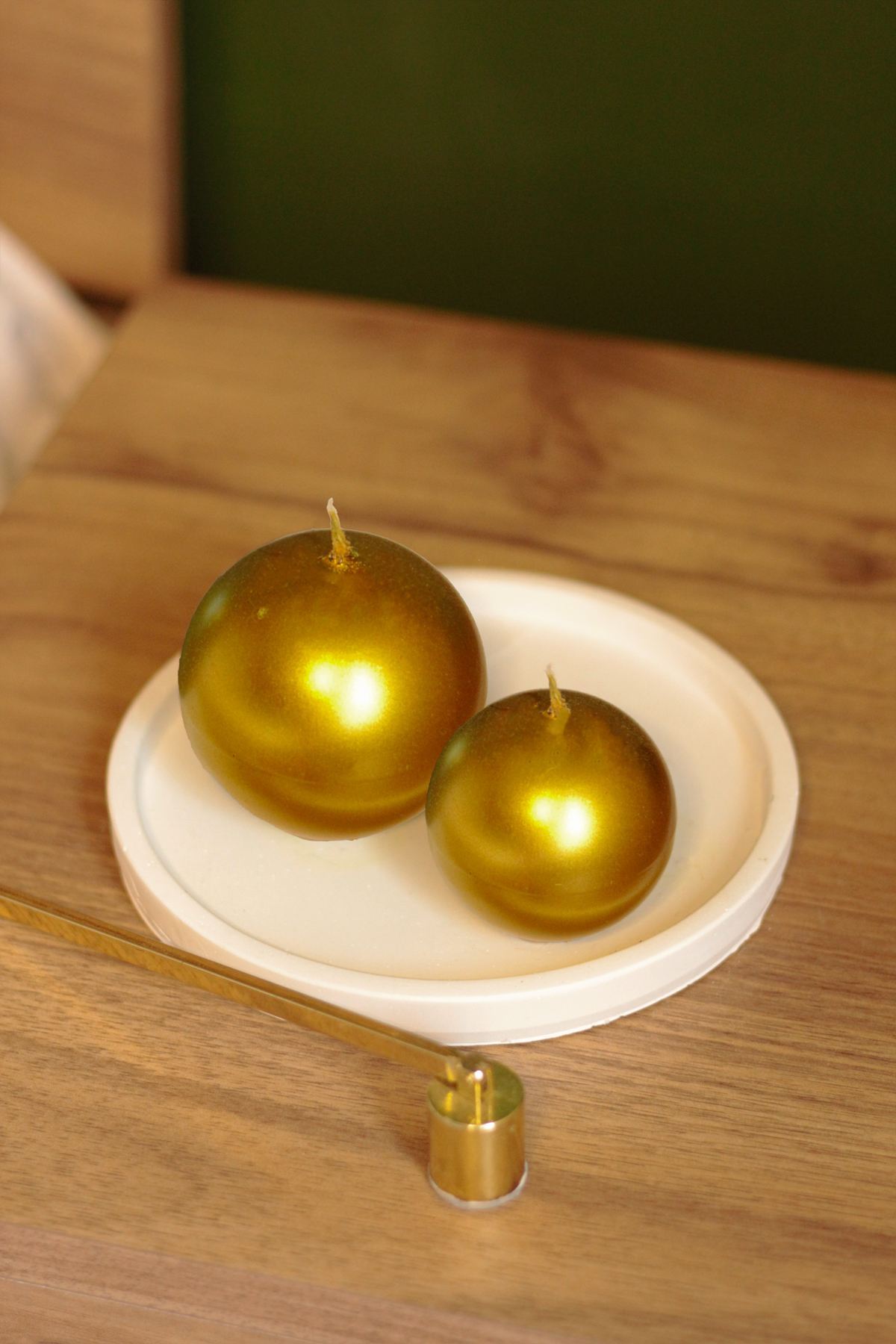Svíčka GOLD ASIRGROUP (foto 124)