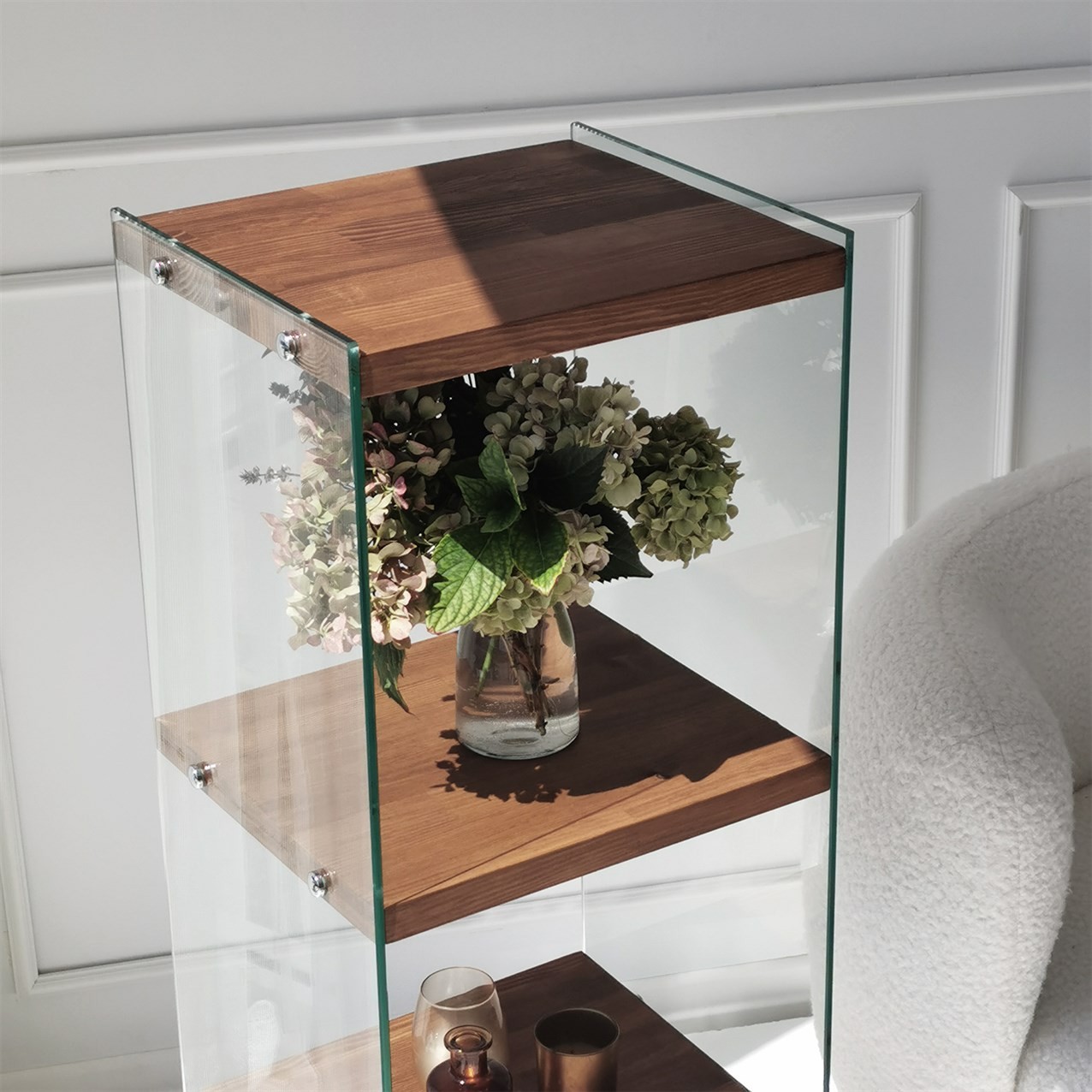 Knihovna AQUA ASIRGROUP (foto 487)